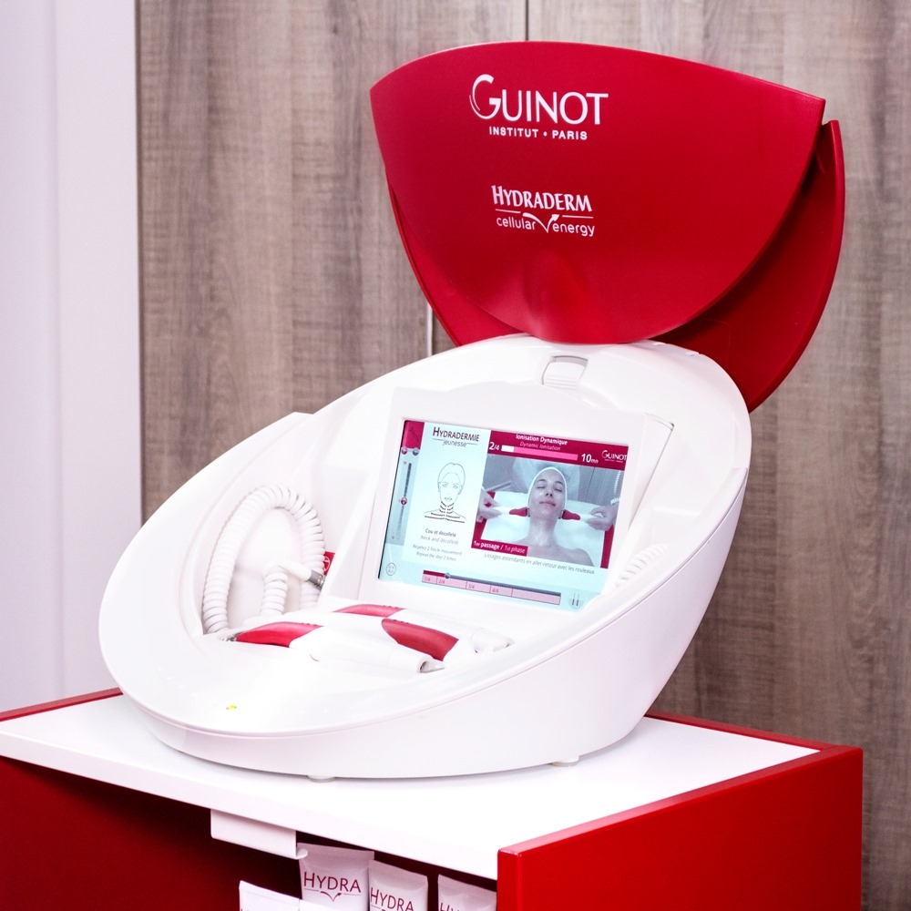vanitysoin-laqueuelezyvelines-guinot-hydradermie soin visage guinot